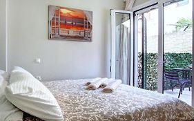 F&X City House